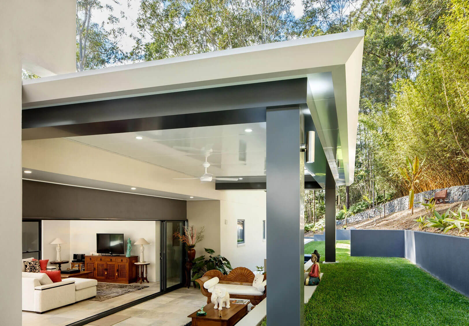 extraordinary outdoor decking and pergolas